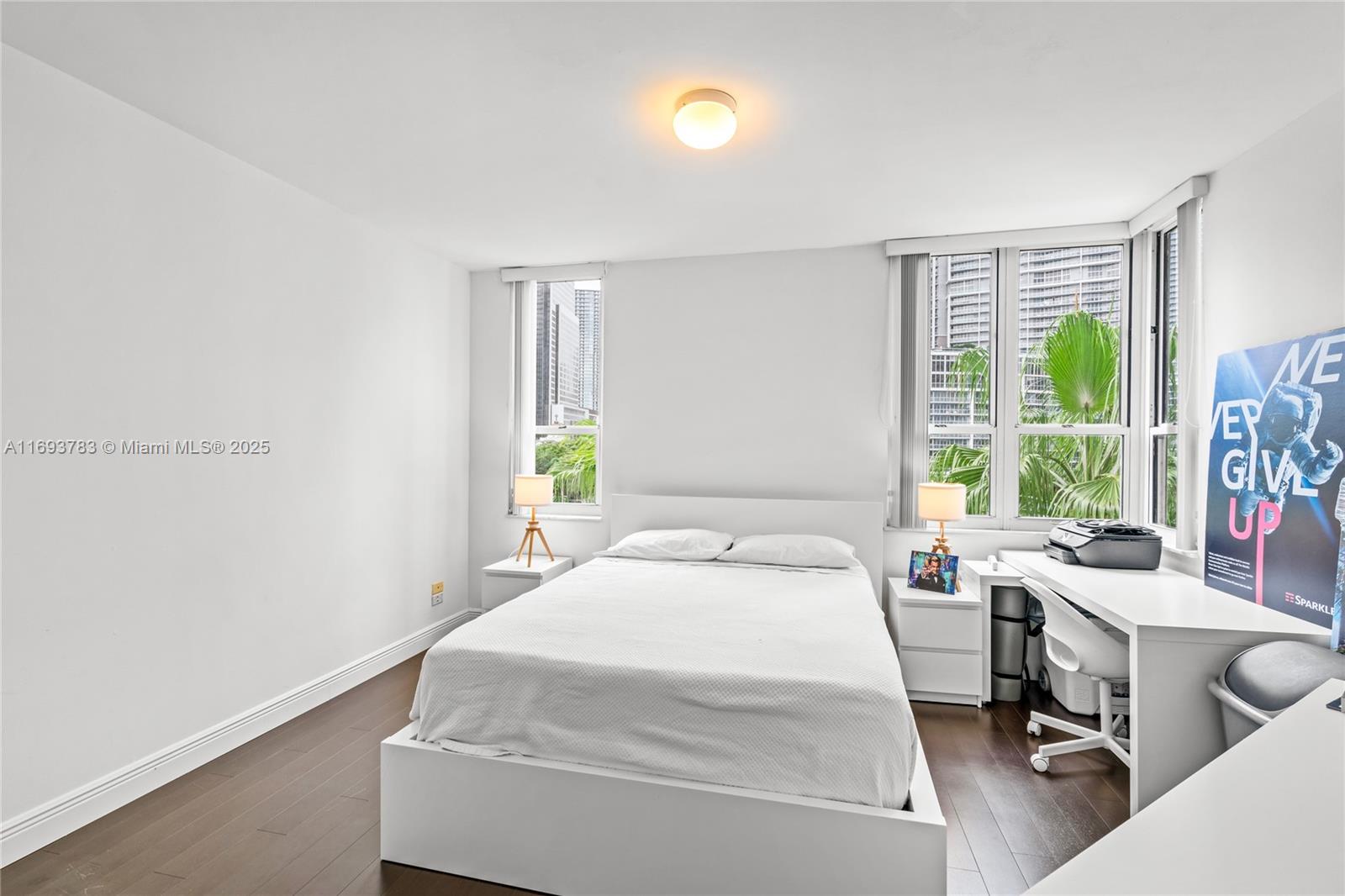 701 Brickell Key Blvd # 604