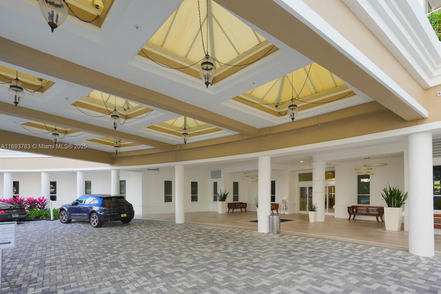 701 Brickell Key Blvd # 604