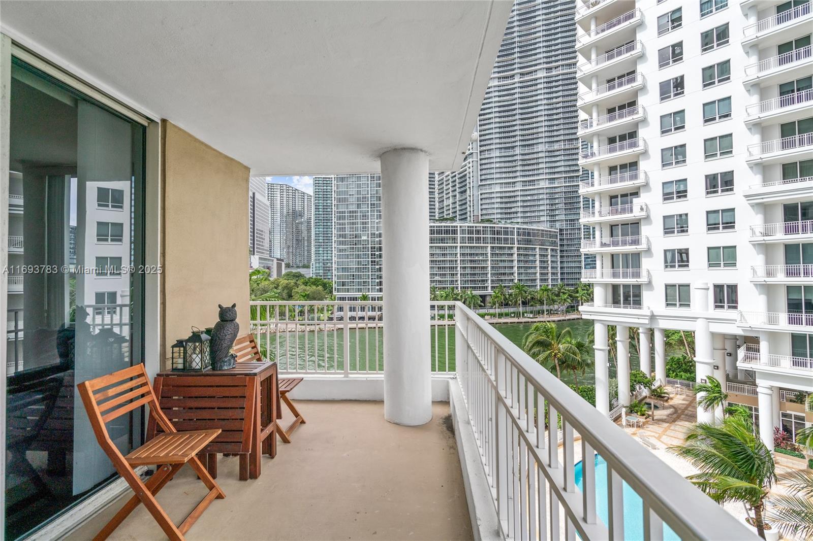 701 Brickell Key Blvd # 604