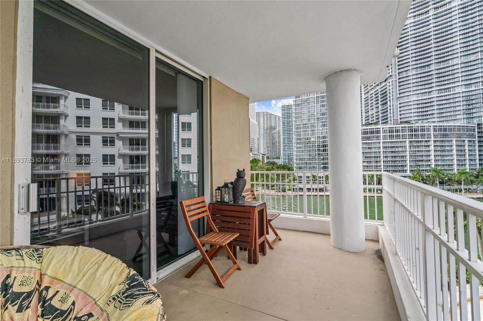 701 Brickell Key Blvd # 604