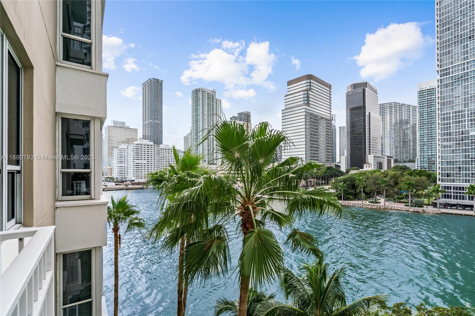 701 Brickell Key Blvd # 604