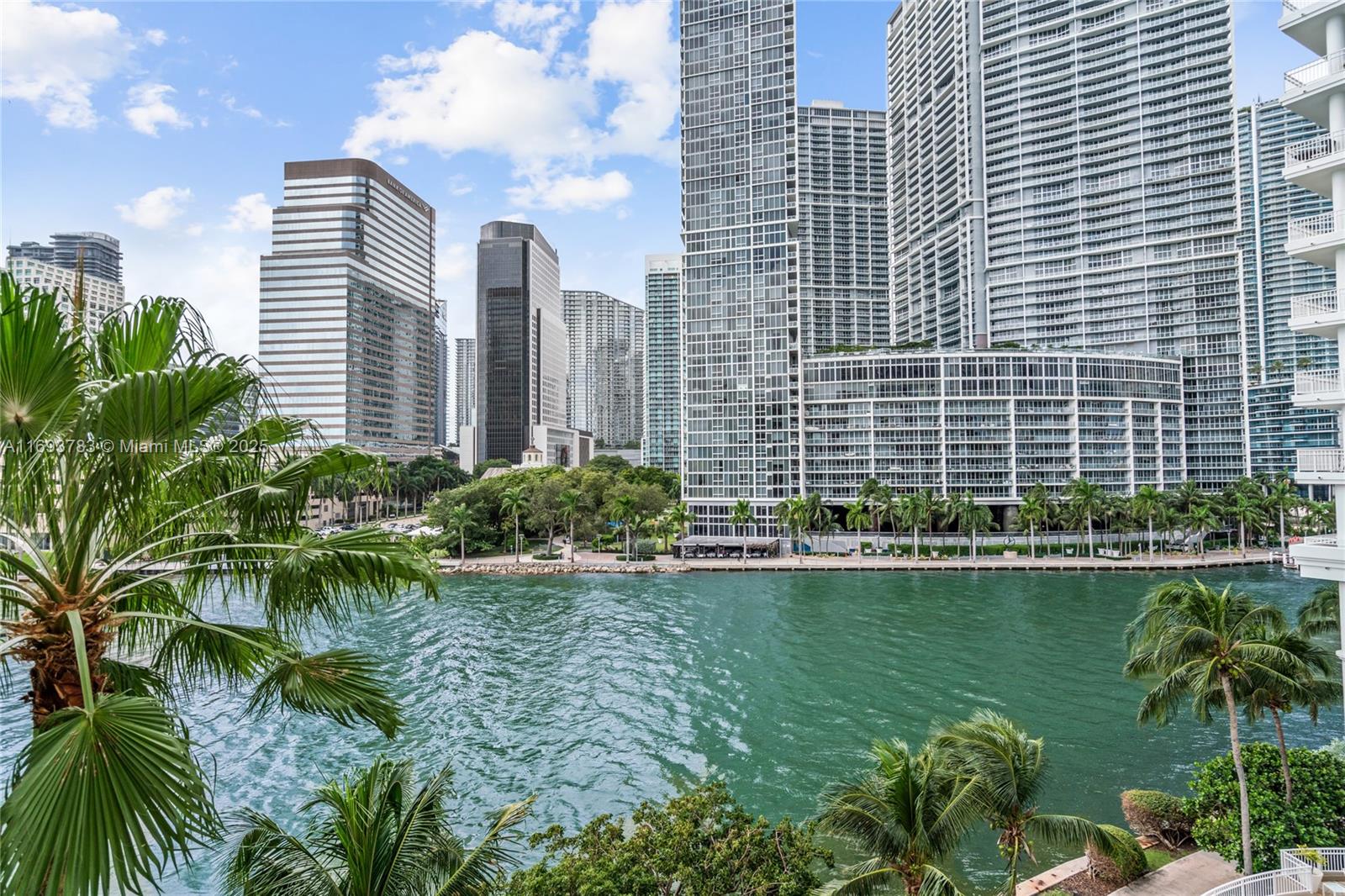 701 Brickell Key Blvd # 604