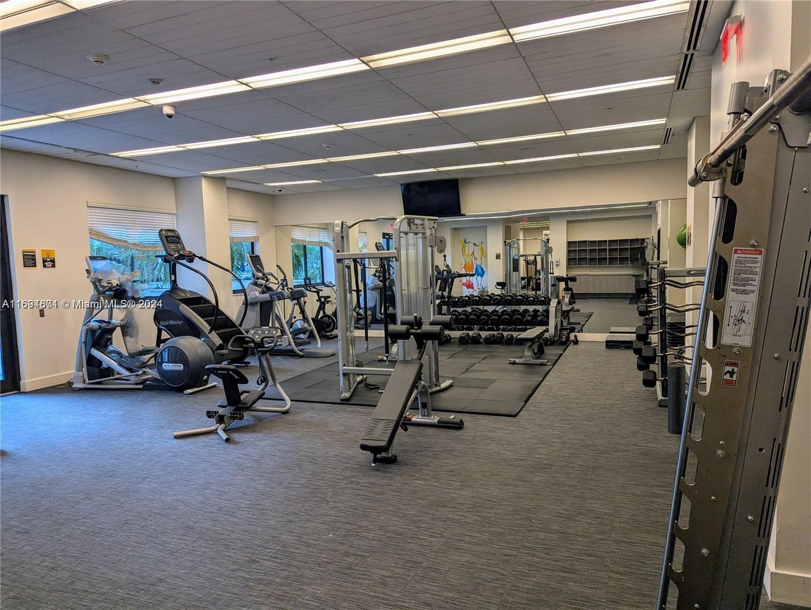 999 SW 1st Ave # 1205