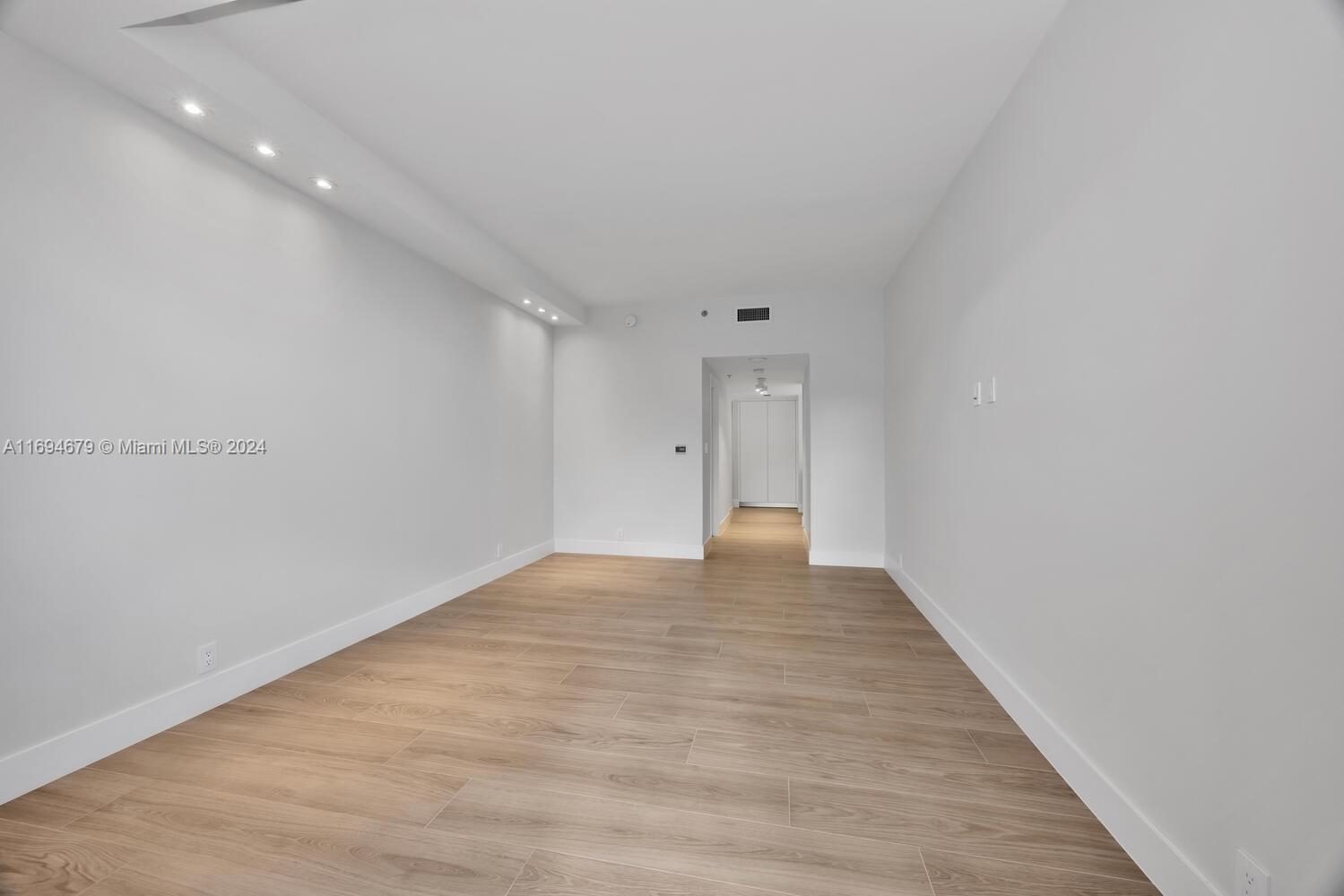 251 Crandon Blvd # 1034