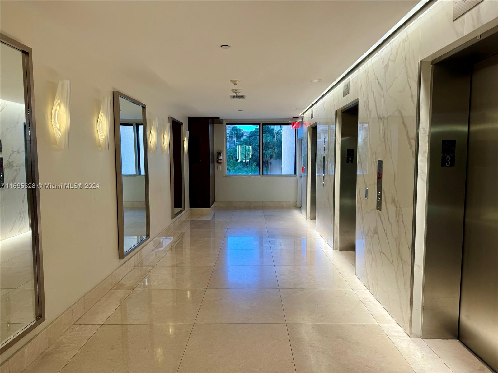 540 Brickell Key Dr # 1814