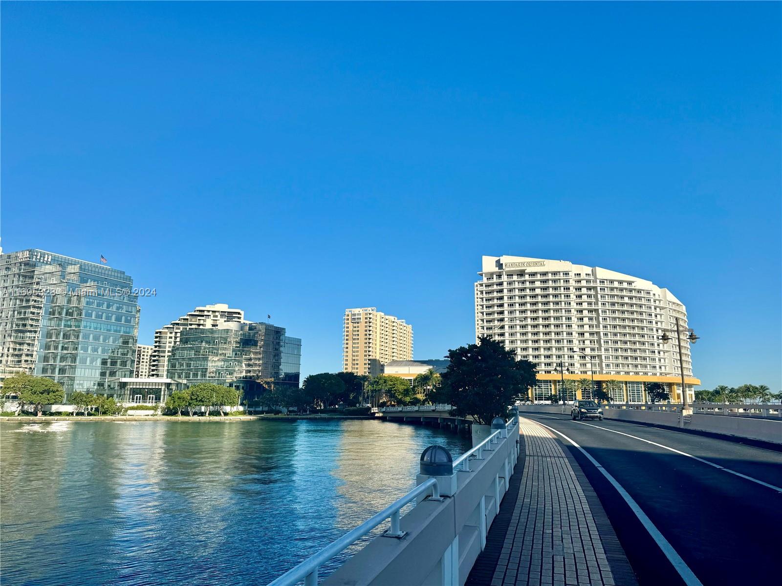540 Brickell Key Dr # 1814