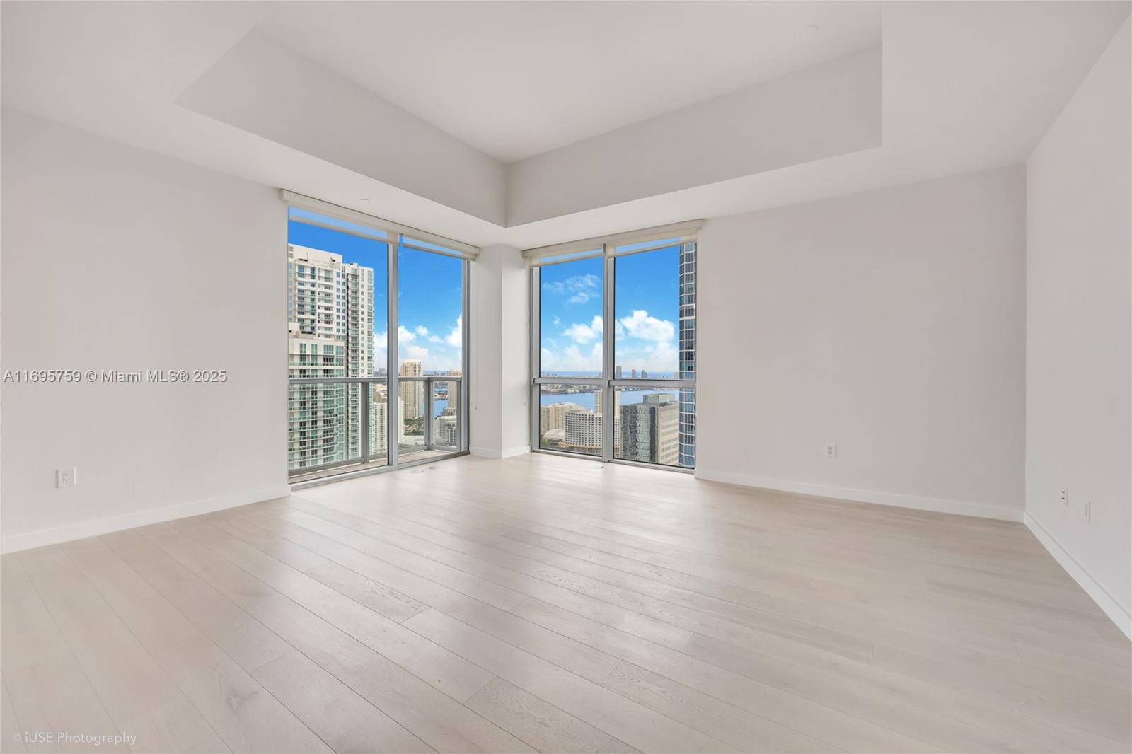 1060 Brickell Ave # 4101