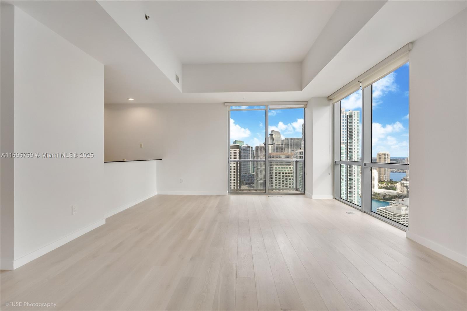 1060 Brickell Ave # 4101