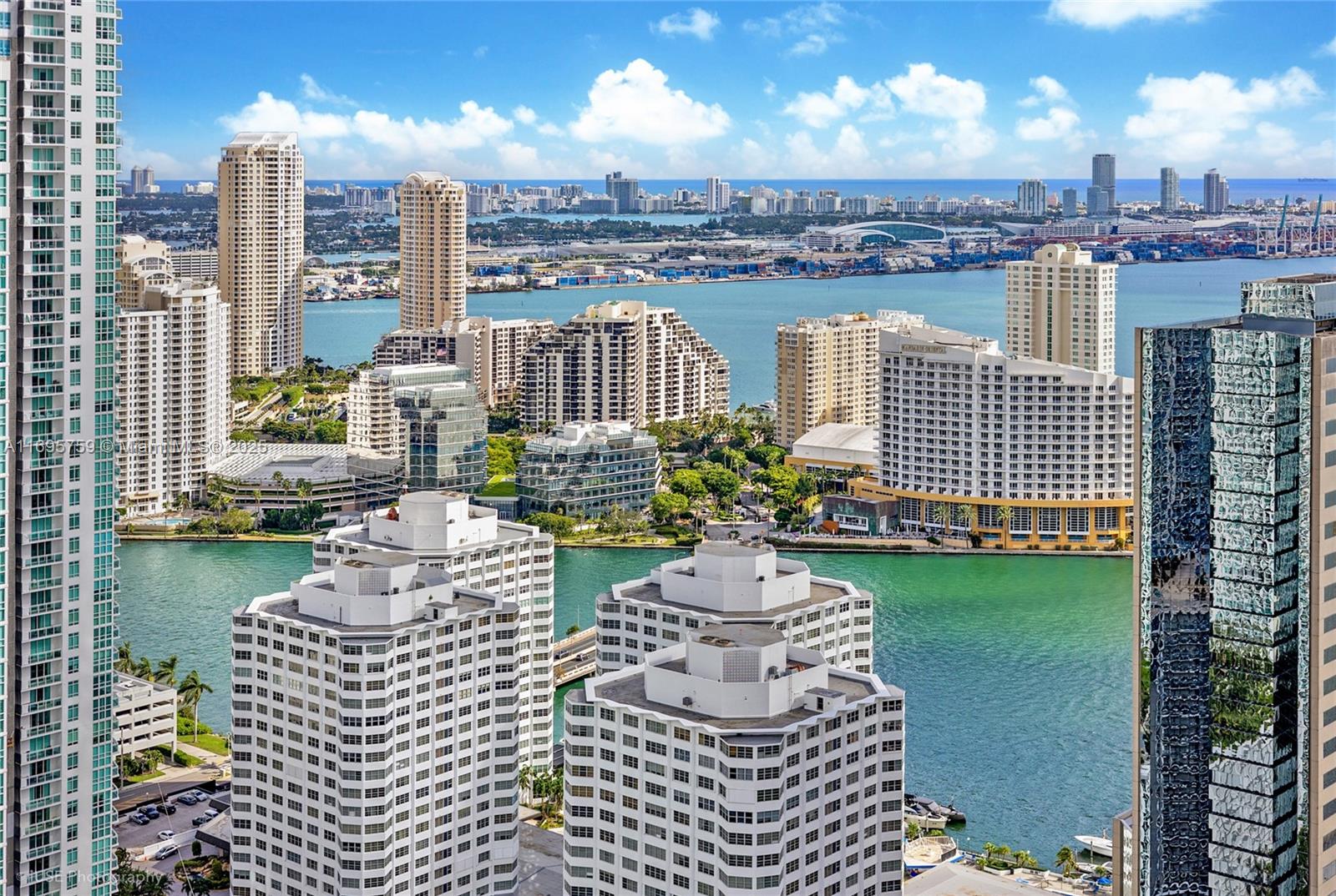 1060 Brickell Ave # 4101