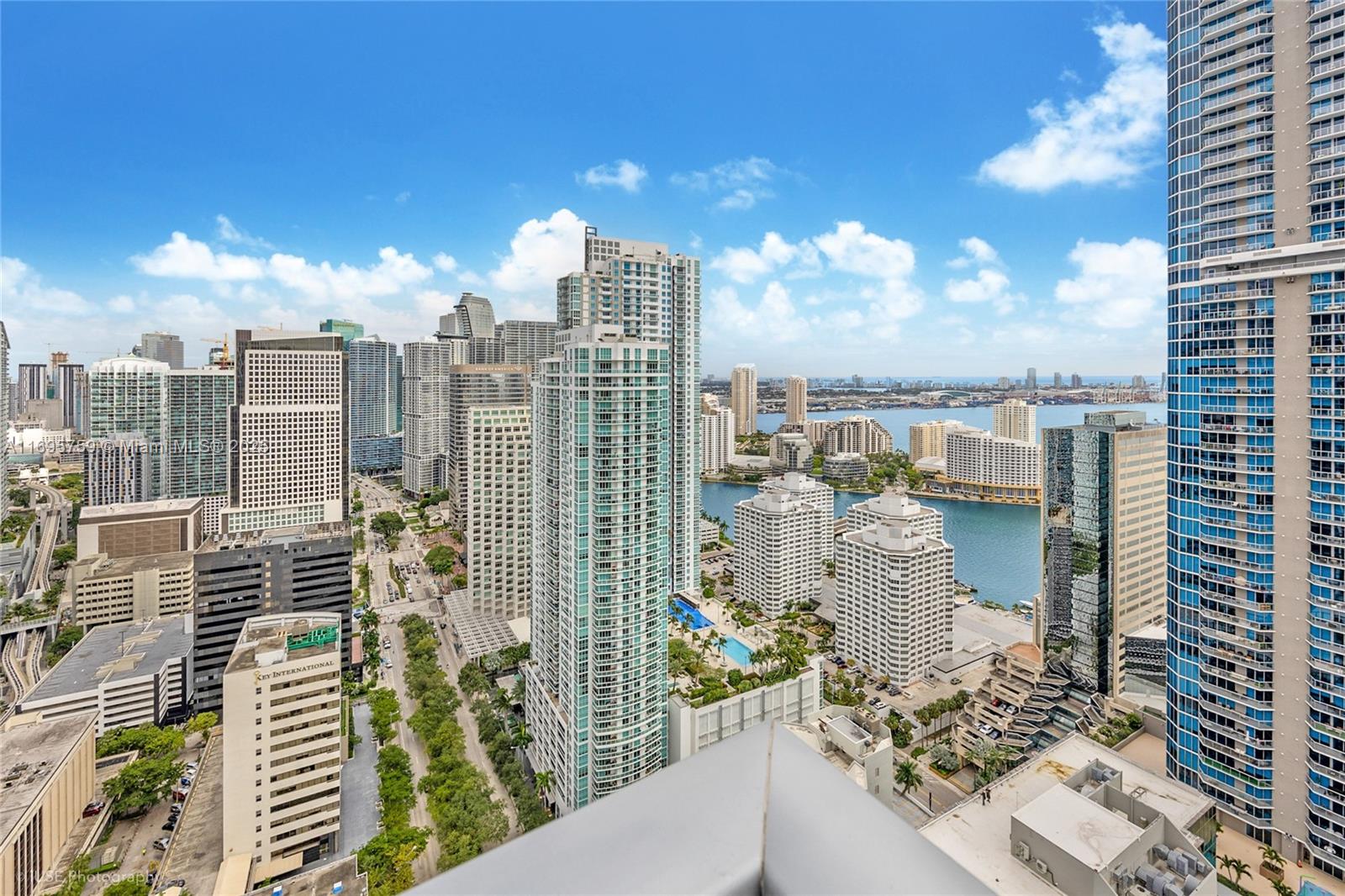 1060 Brickell Ave # 4101