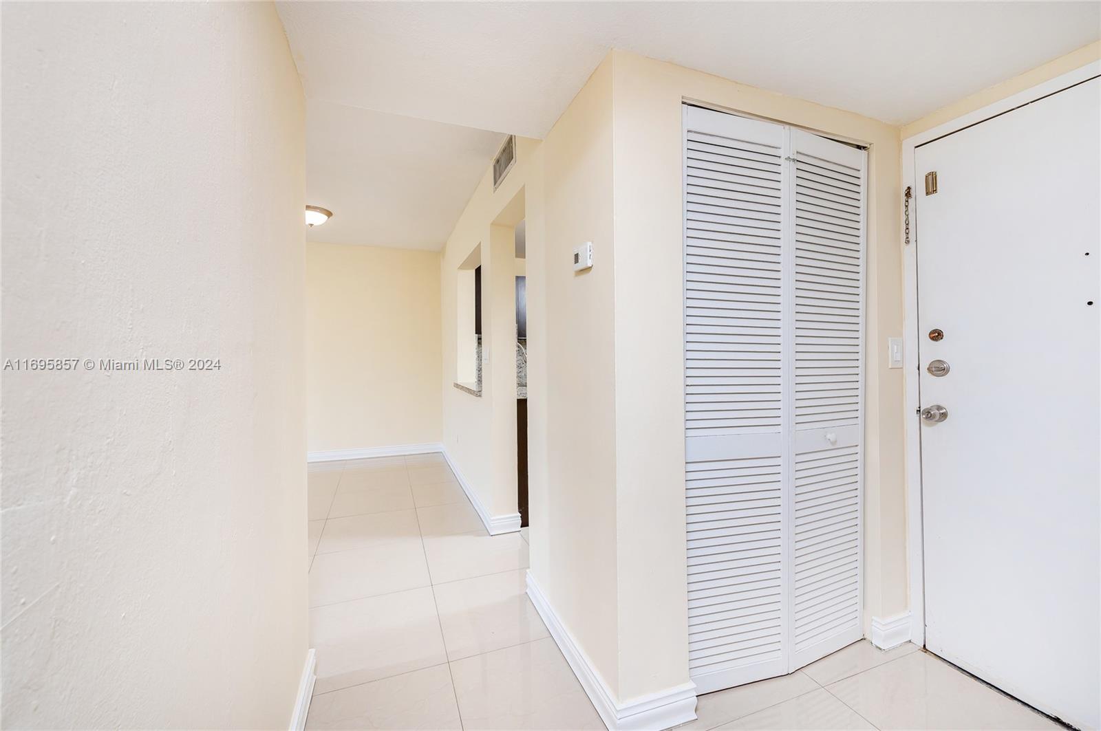 7715 SW 86th St # 103 Unit: A2-103