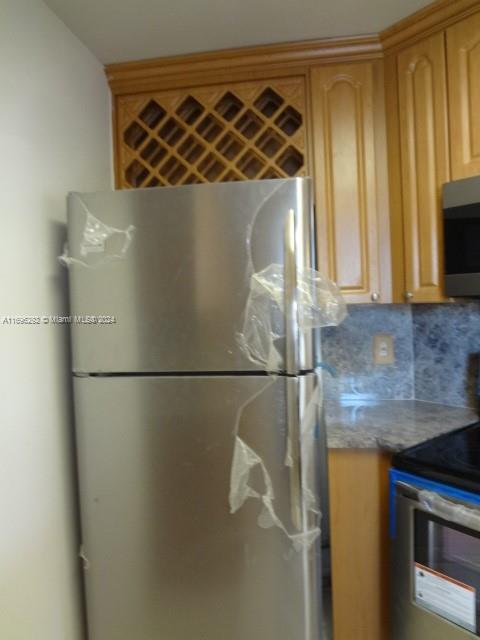 900 NE 209th Ter # 31 Unit: 201-31