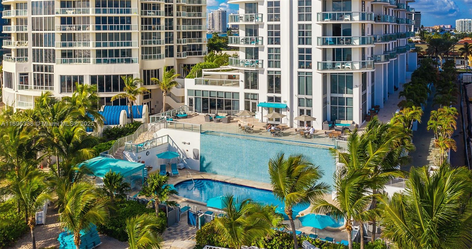 18683 Collins Ave Unit: PH2606