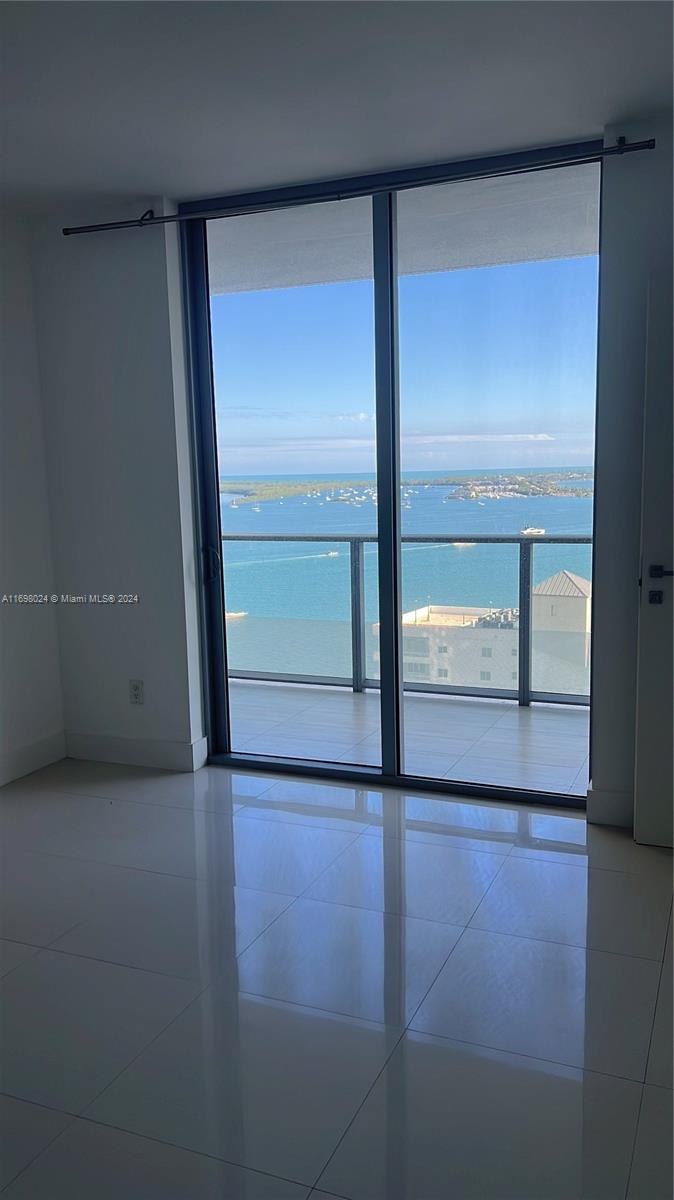 1300 Brickell Bay Dr # 2205