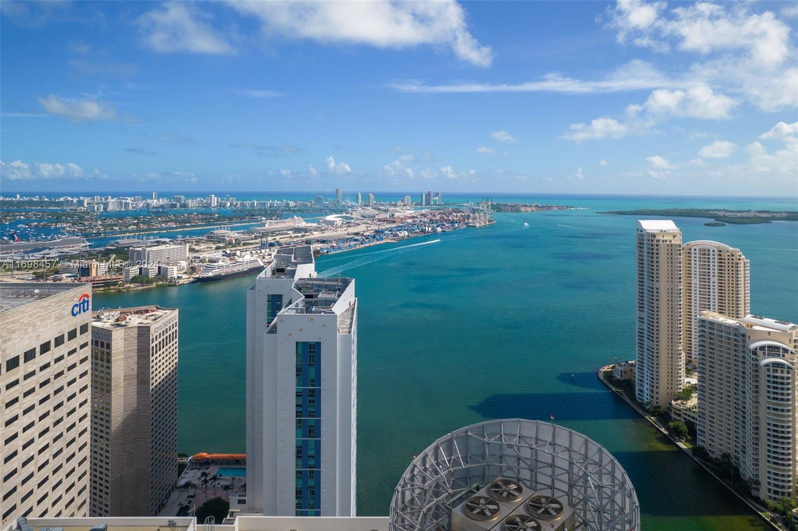 300 S Biscayne Blvd # 2614 Unit: T-2614