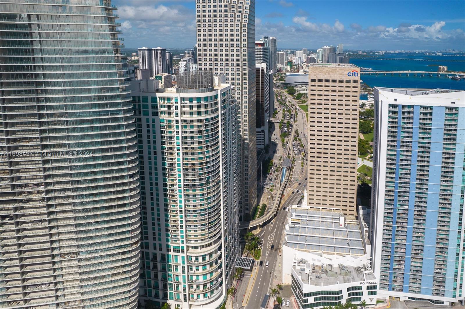 300 S Biscayne Blvd # 2614 Unit: T-2614