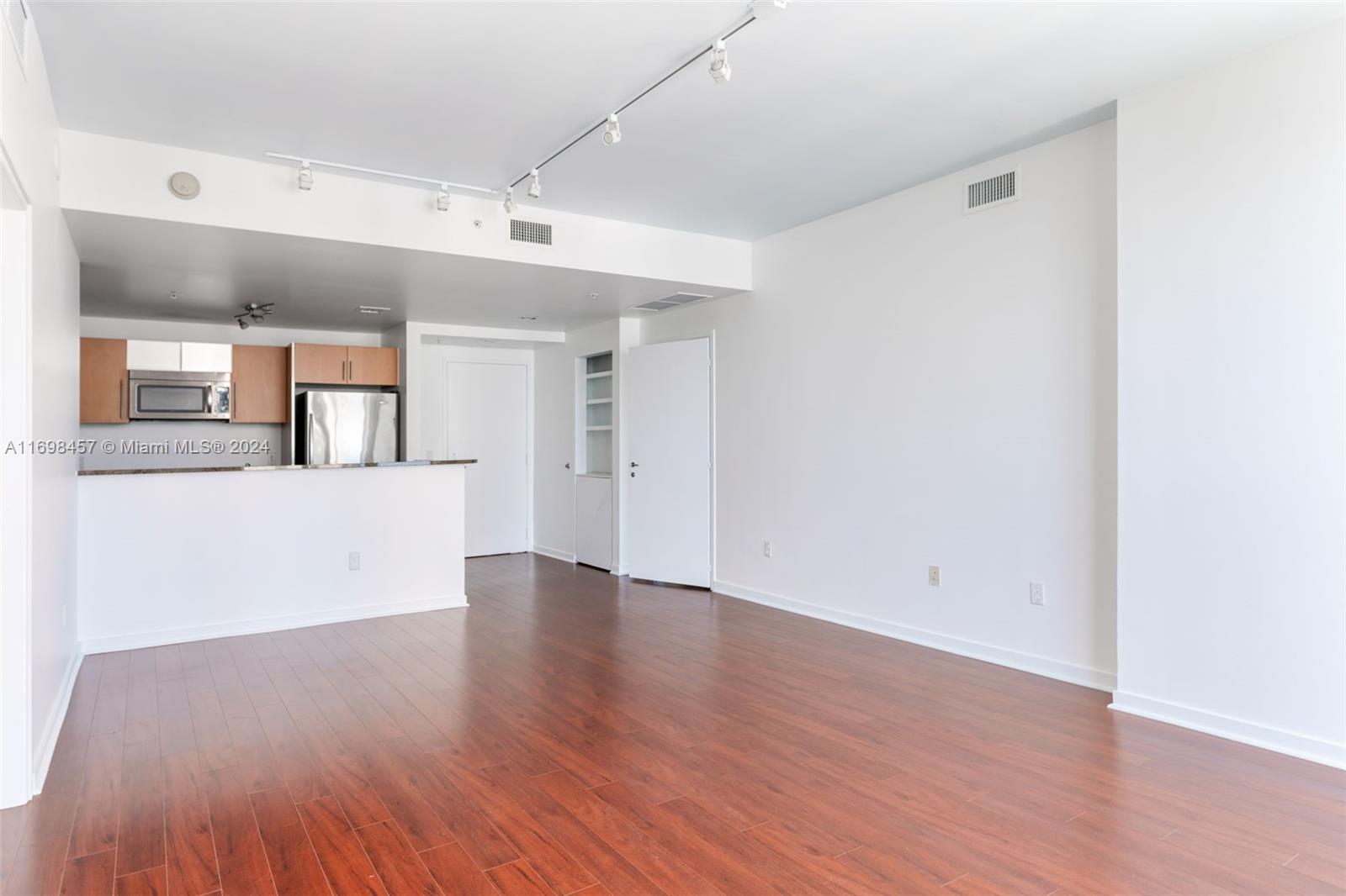 300 S Biscayne Blvd # 2614 Unit: T-2614