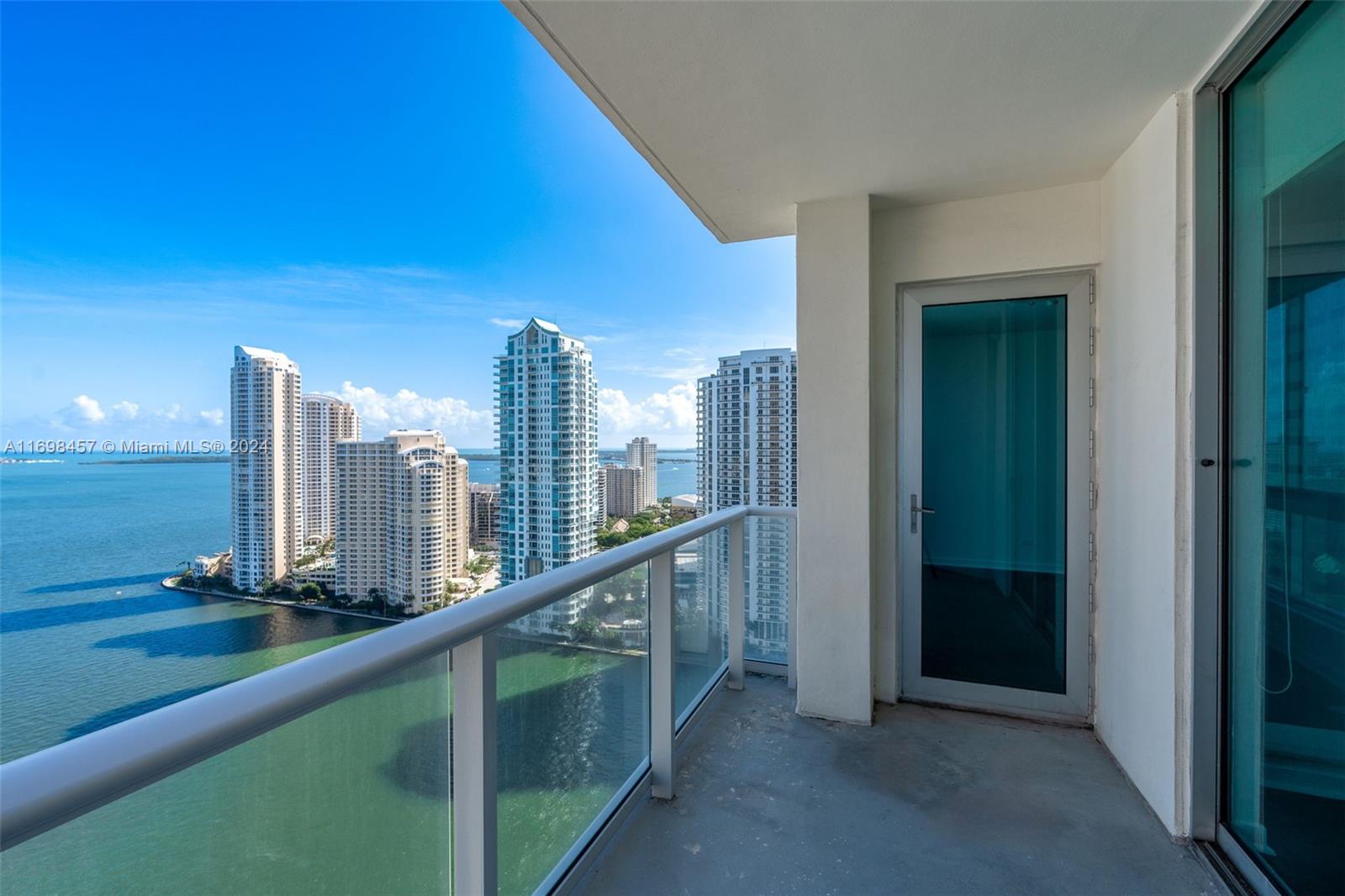 300 S Biscayne Blvd # 2614 Unit: T-2614