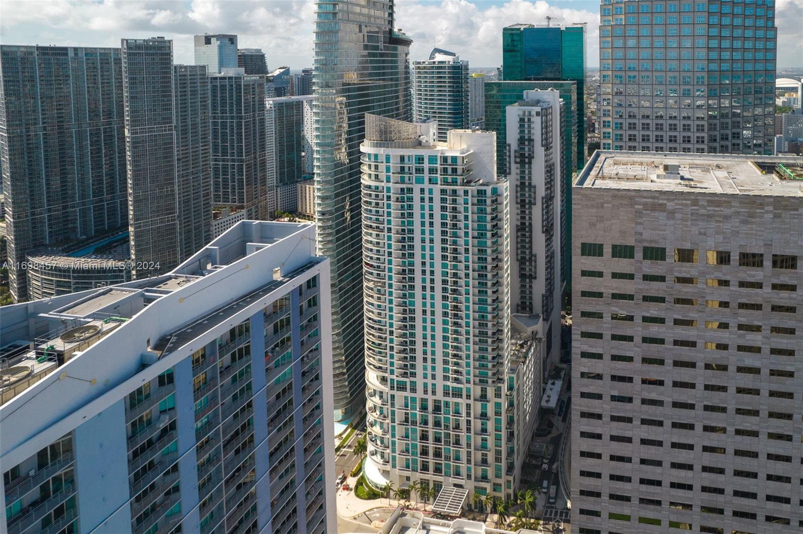 300 S Biscayne Blvd # 2614 Unit: T-2614