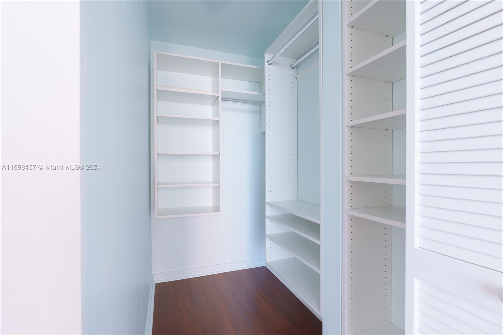 300 S Biscayne Blvd # 2614 Unit: T-2614