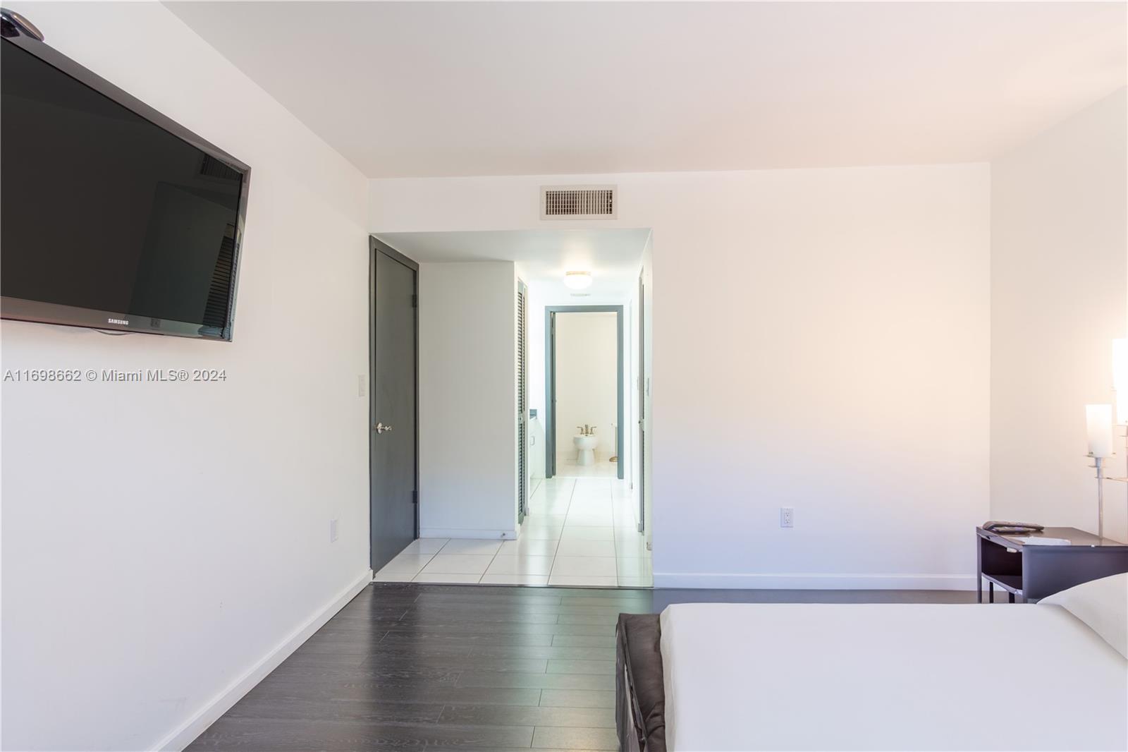101 Ocean Lane Dr # 208