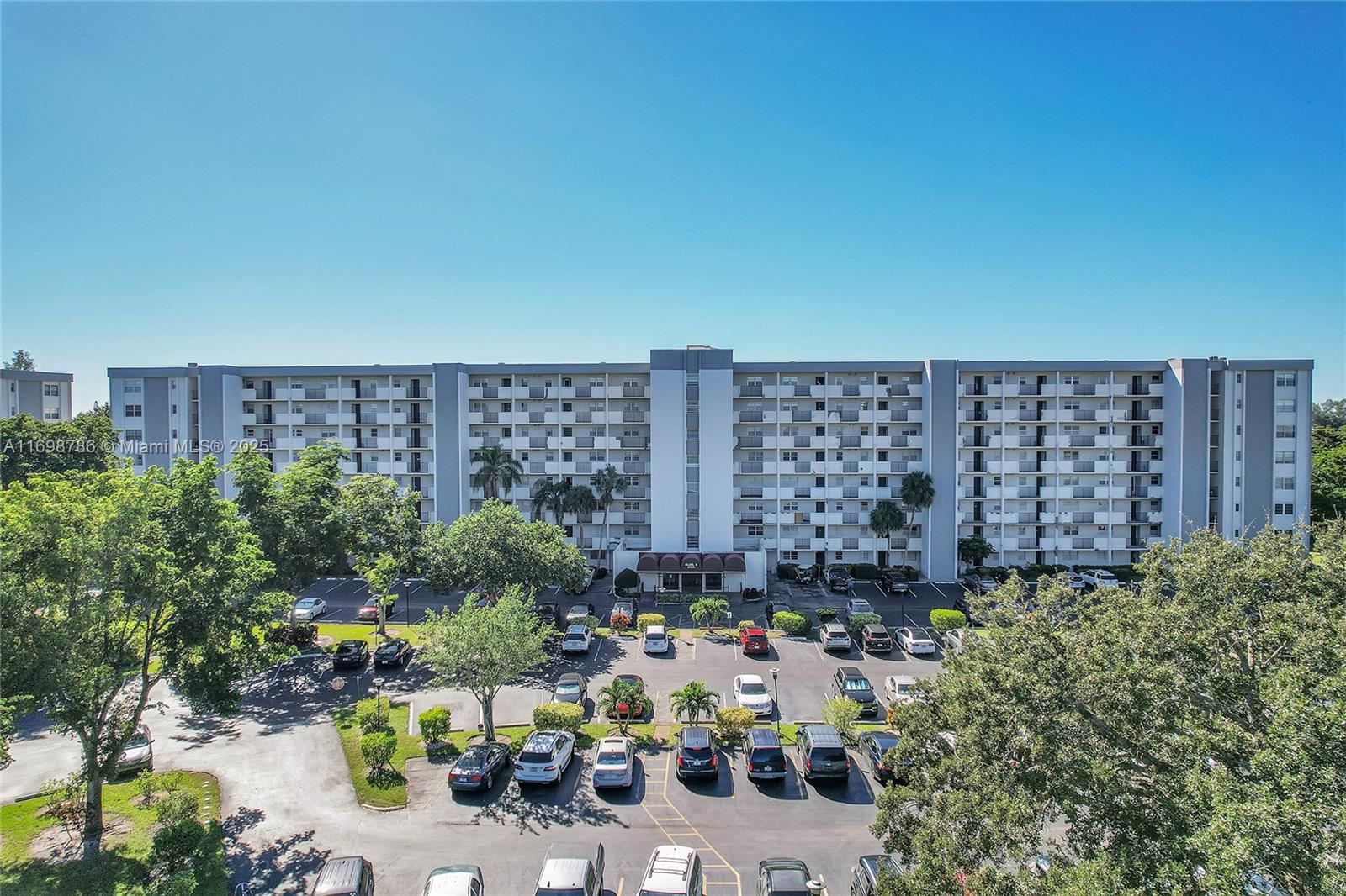 5900 NW 44th St # 704