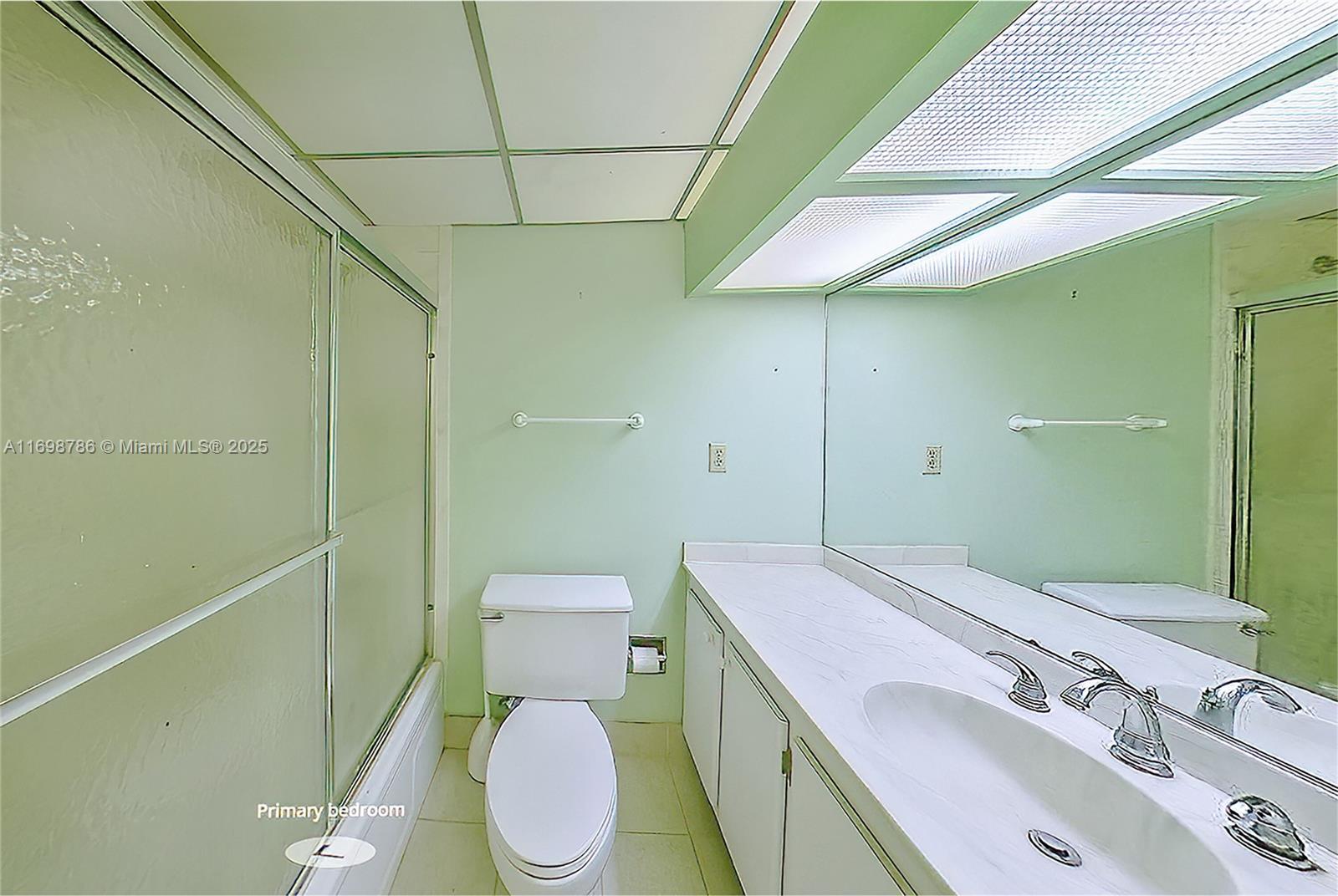 5900 NW 44th St # 704