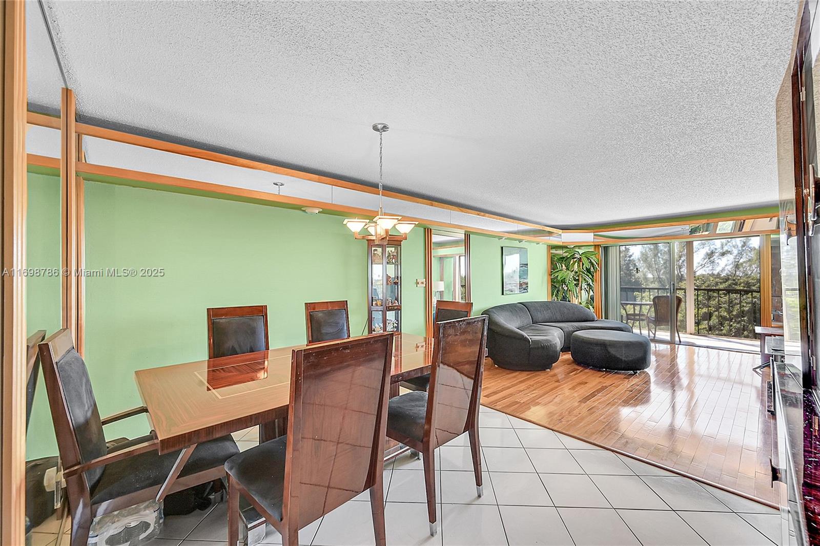 5900 NW 44th St # 704