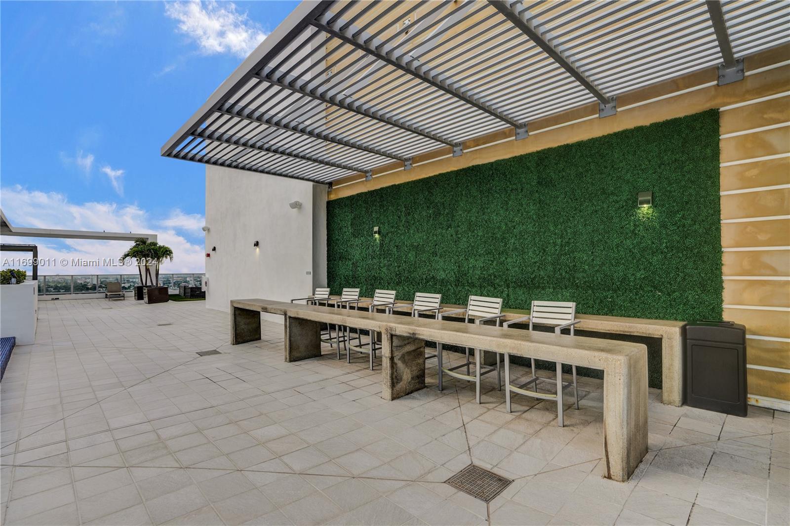 1010 SW 2nd Ave # 1708