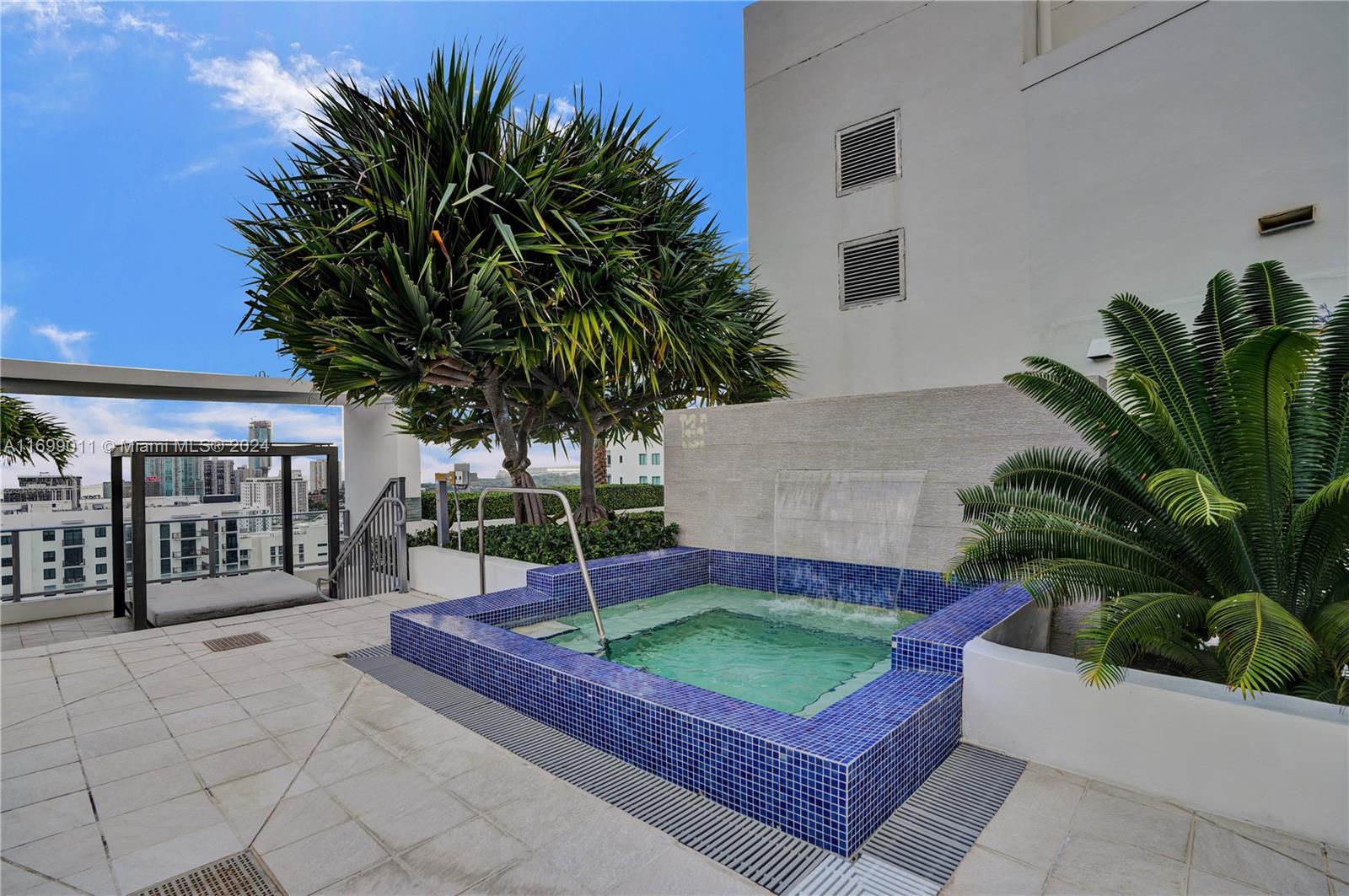 1010 SW 2nd Ave # 1708