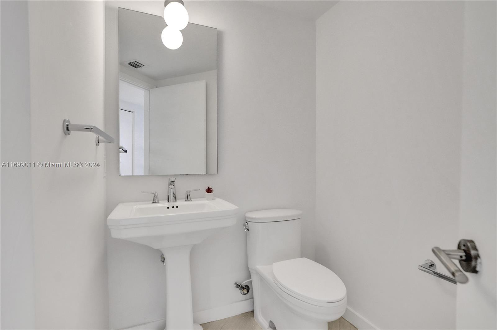 1010 SW 2nd Ave # 1708