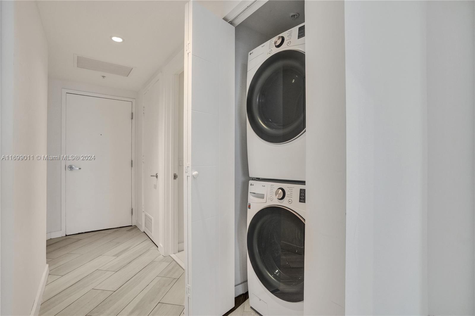 1010 SW 2nd Ave # 1708