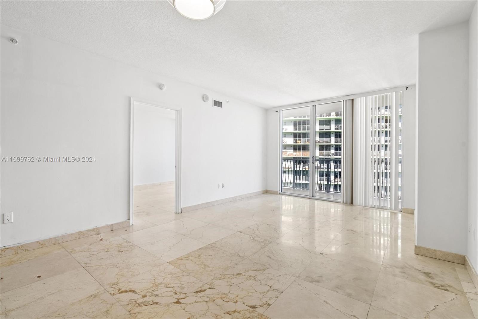 1750 N Bayshore Dr # 2603
