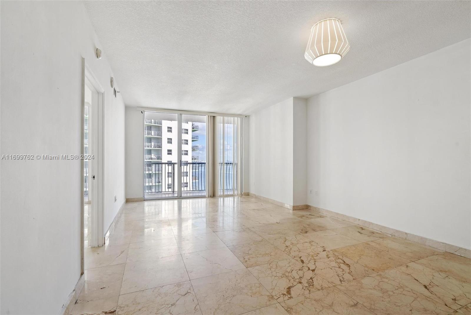 1750 N Bayshore Dr # 2603