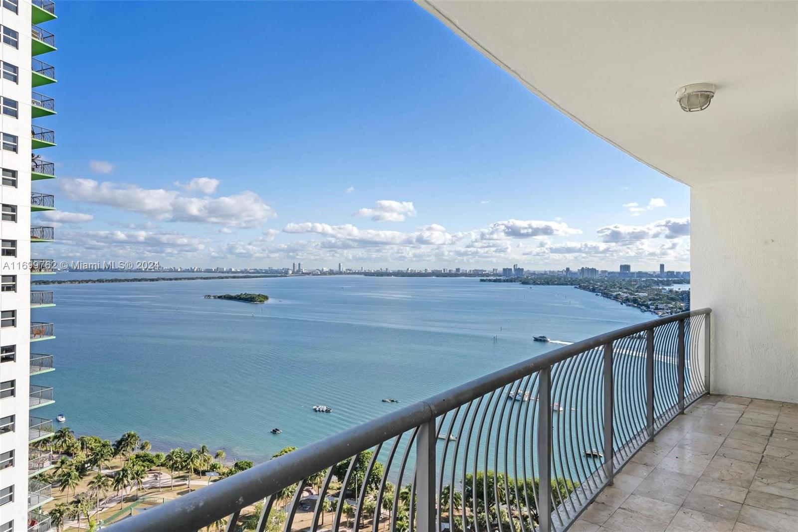 1750 N Bayshore Dr # 2603