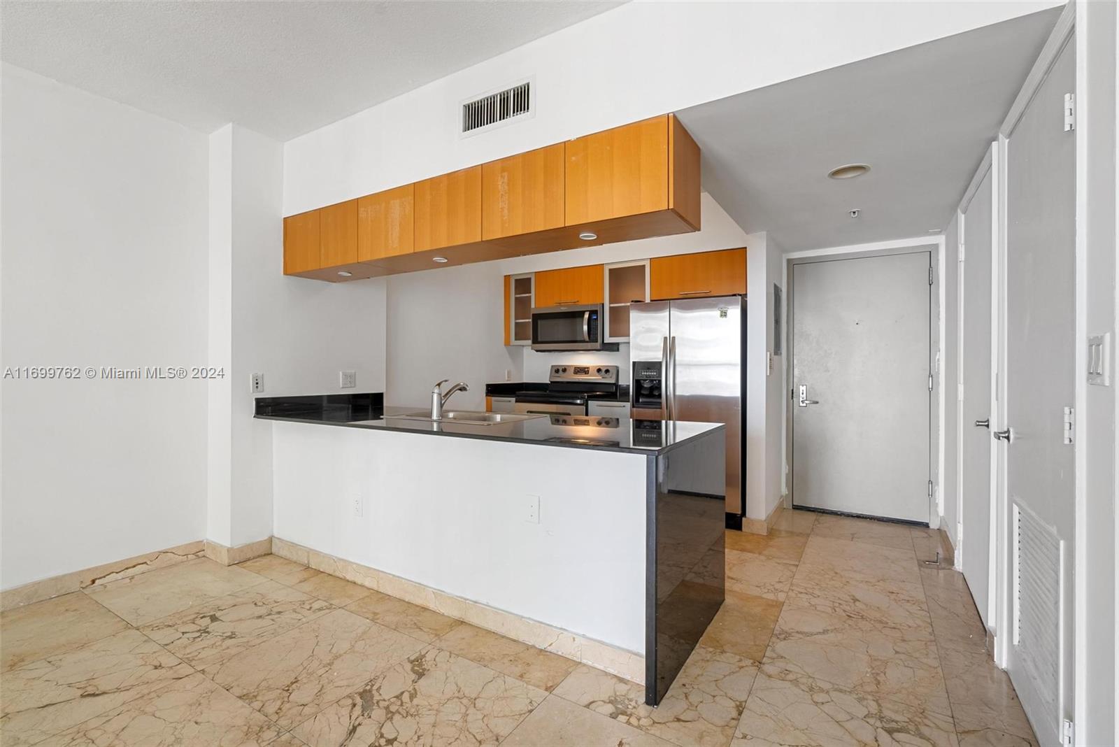 1750 N Bayshore Dr # 2603