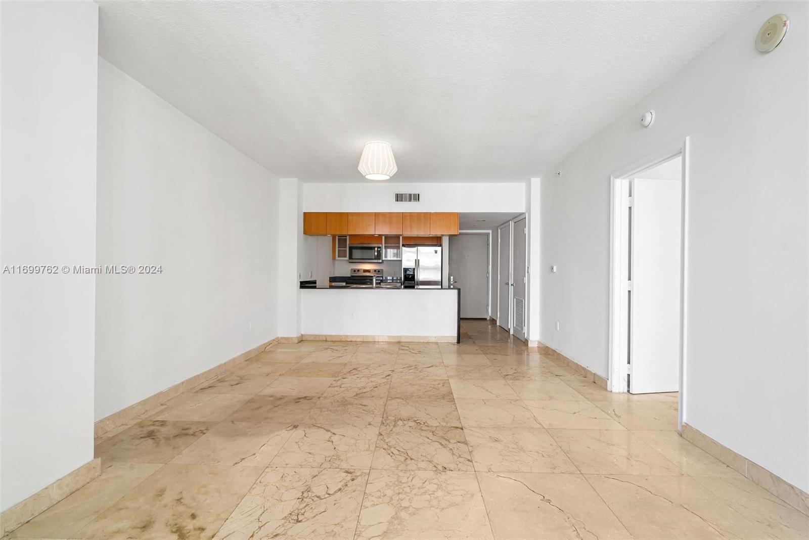 1750 N Bayshore Dr # 2603