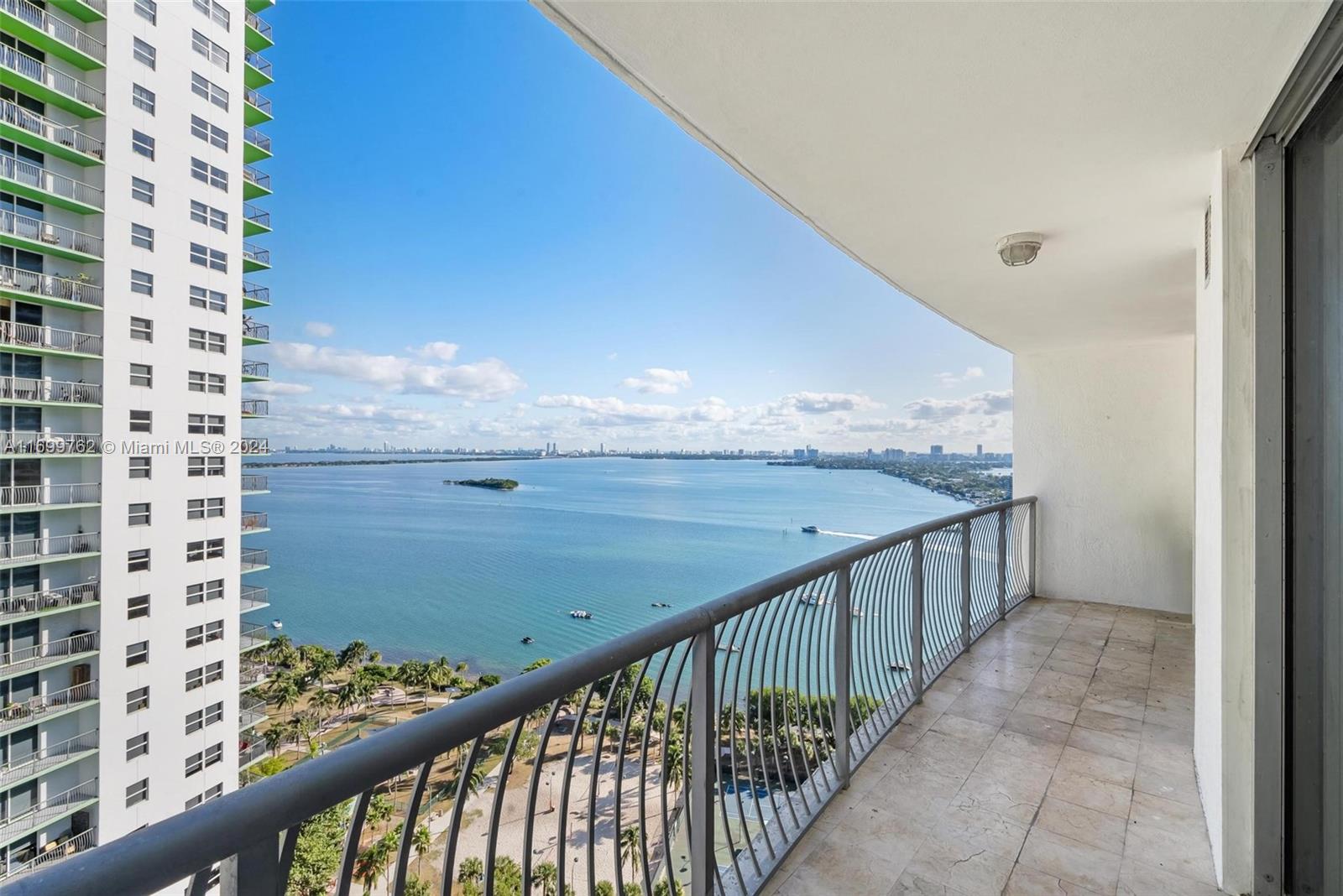 1750 N Bayshore Dr # 2603