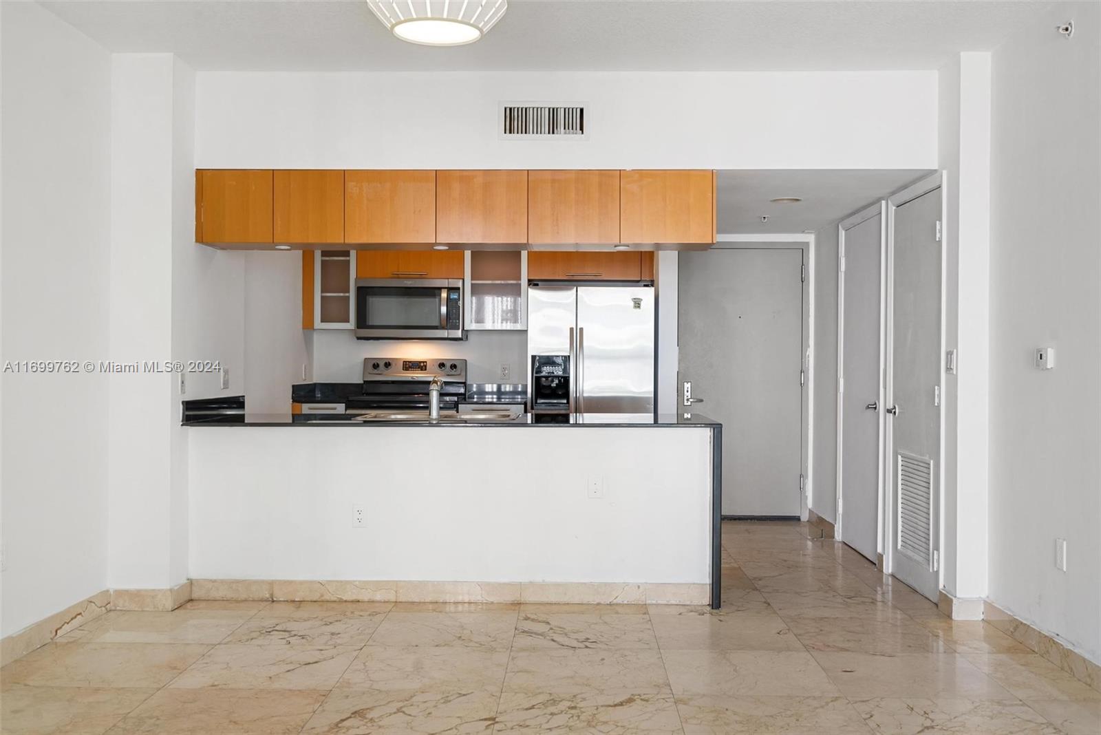 1750 N Bayshore Dr # 2603