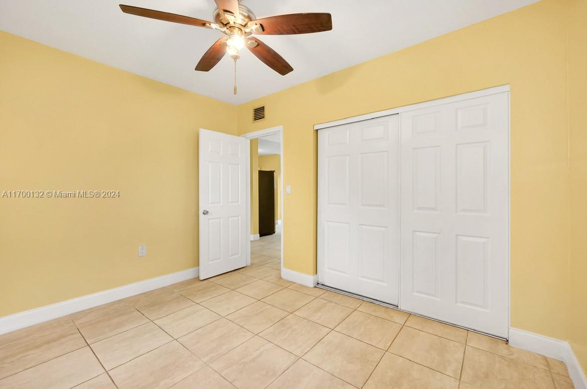 14 NW 169th St
