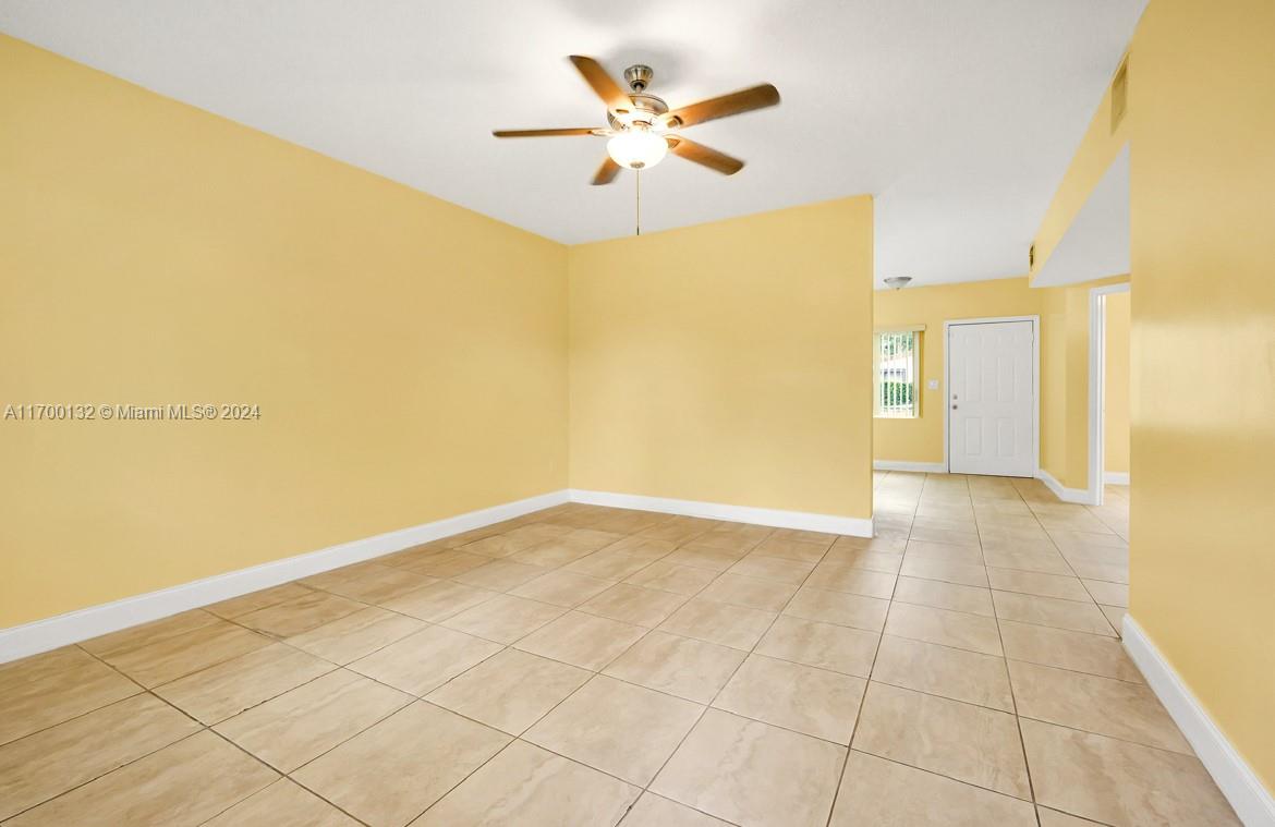 14 NW 169th St