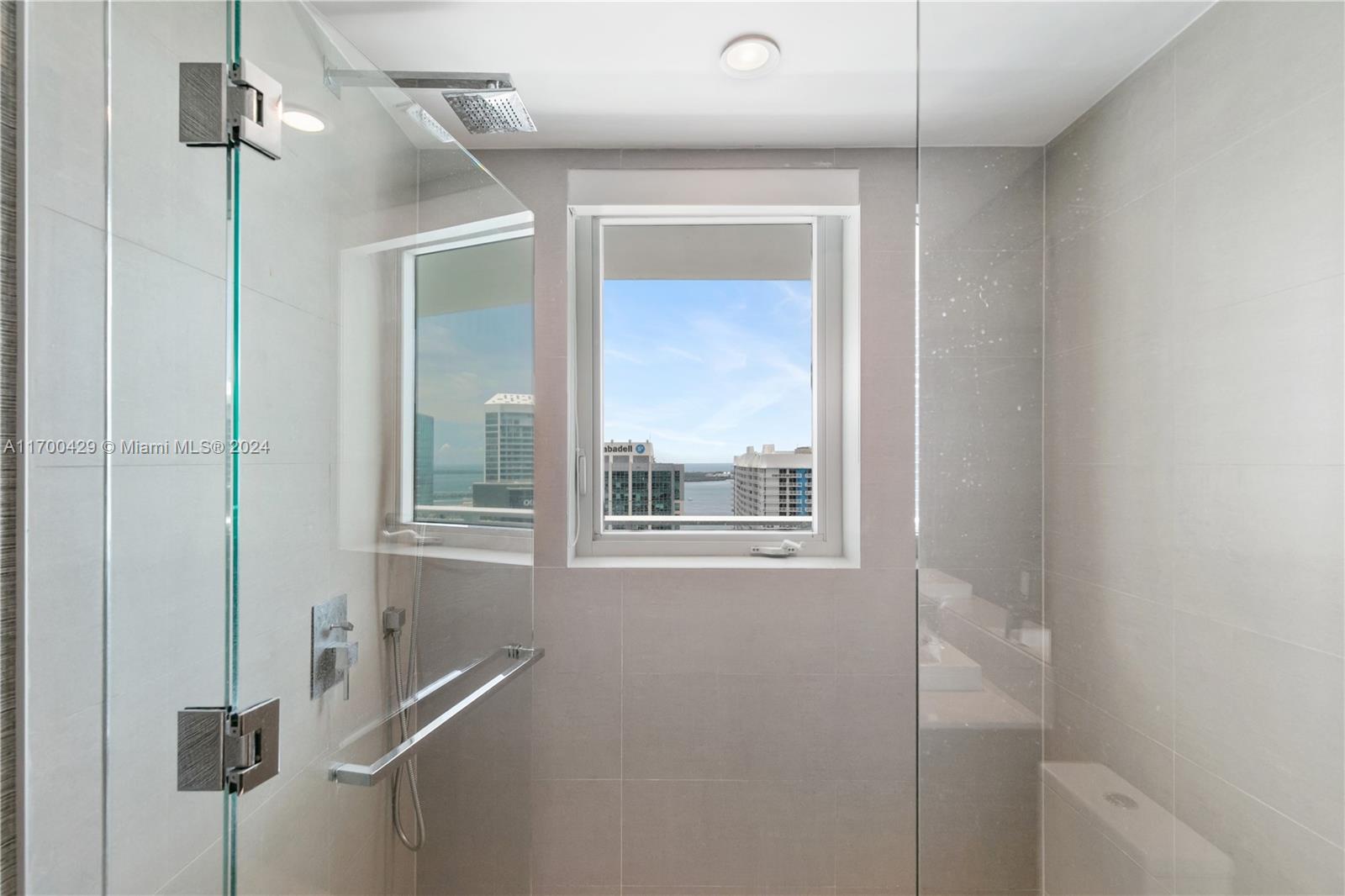 1080 Brickell Ave # 3800