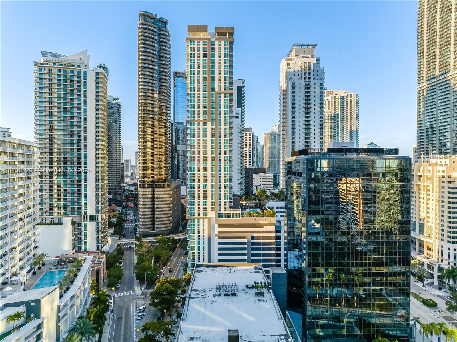 1080 Brickell Ave # 3800