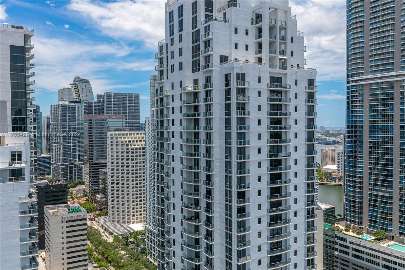 1080 Brickell Ave # 3800