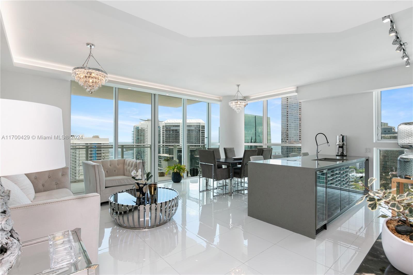1080 Brickell Ave # 3800