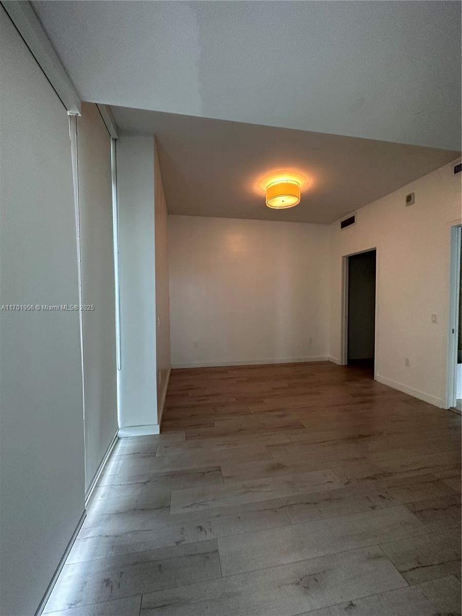 601 NE 27th St # 1202