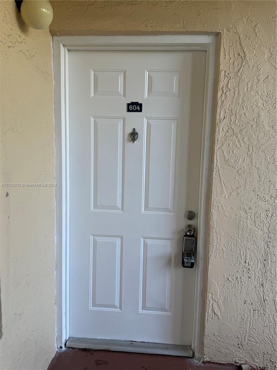 15325 SW 106 TE # 604