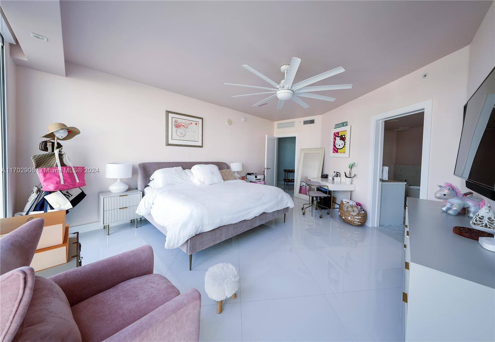 200 Sunny Isles Blvd Unit: PH1