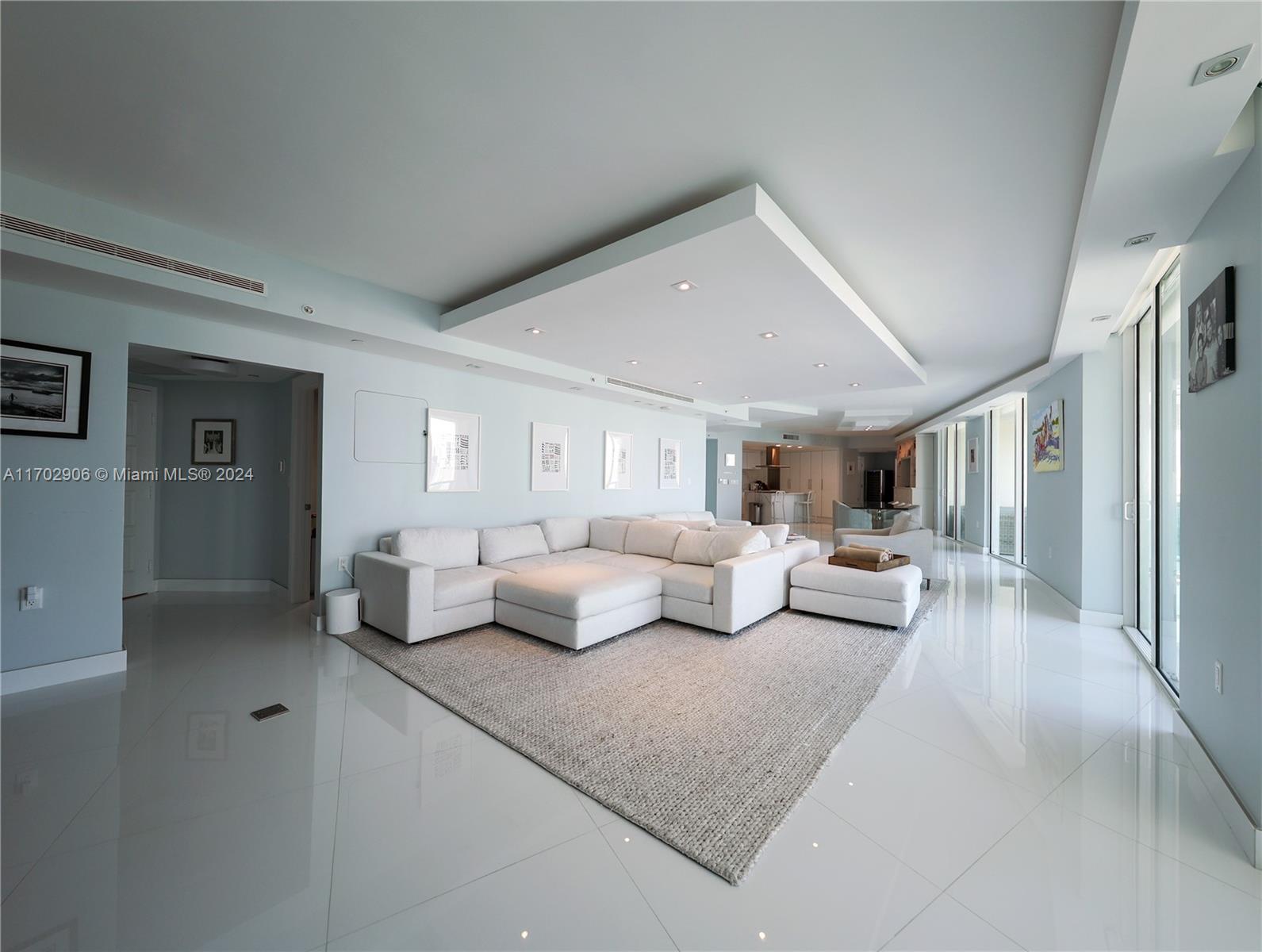 200 Sunny Isles Blvd Unit: PH1