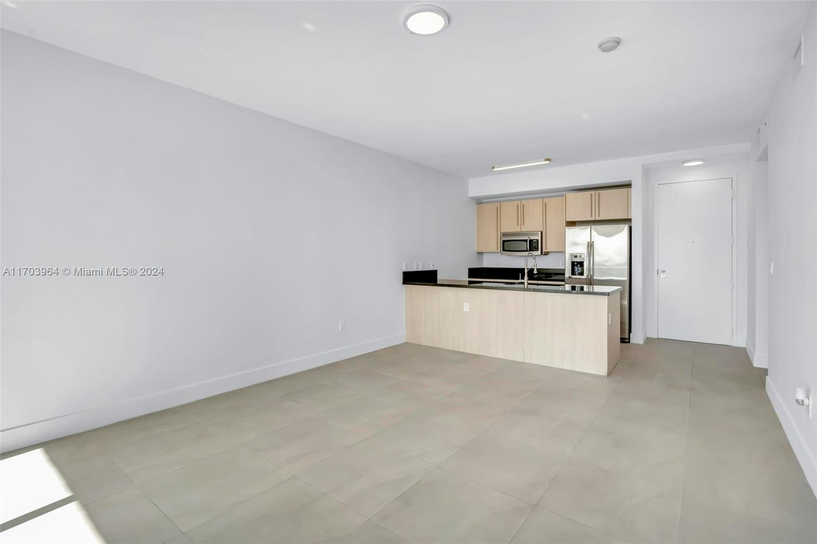 79 SW 12th St Unit: 2302-S